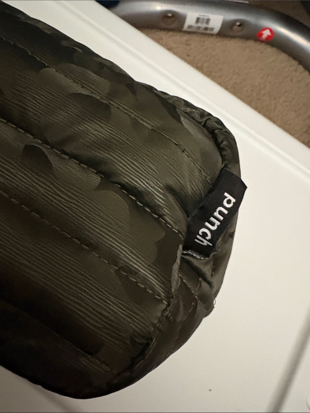 Olive Quilted Men's Toiletry Bag